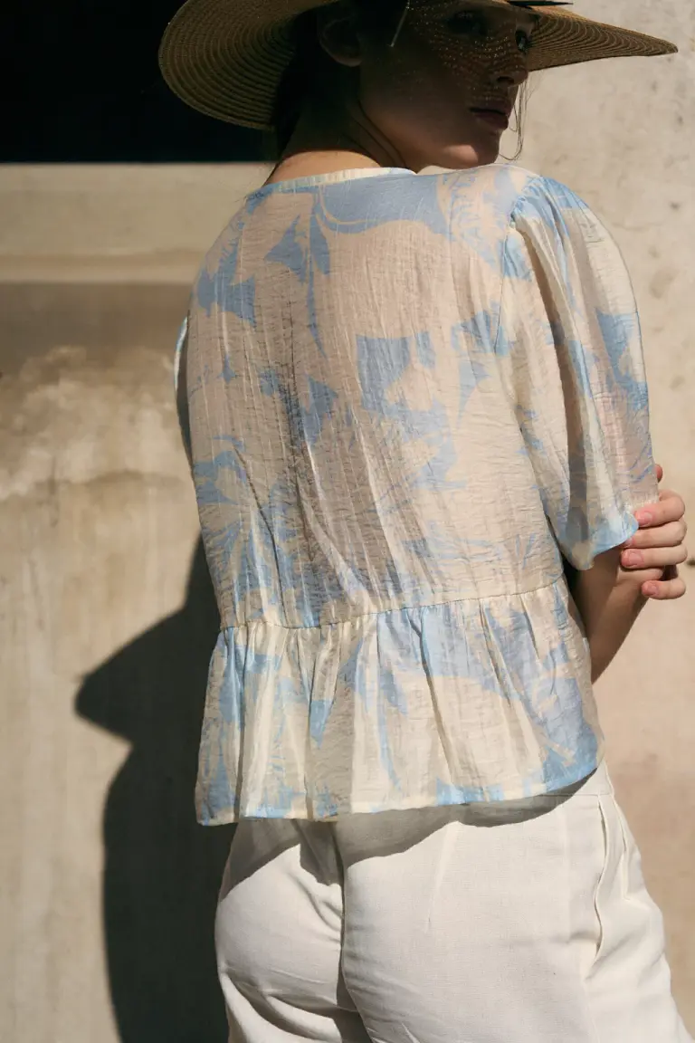 Blusa con Lazo de Lemmon en Blusas para argentina