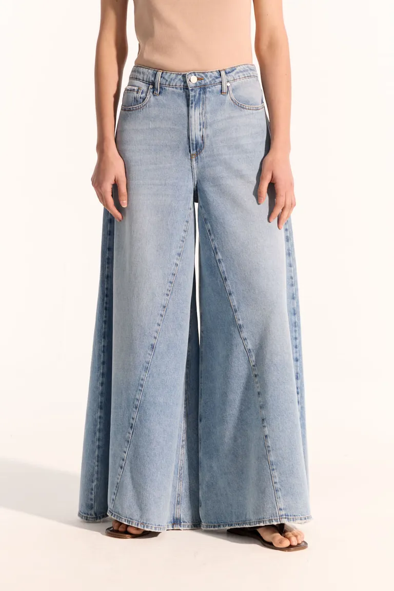 Pantalones de mezclilla de corte ancho y caída suave para mujer de Portsaid en Pantalones para argentina