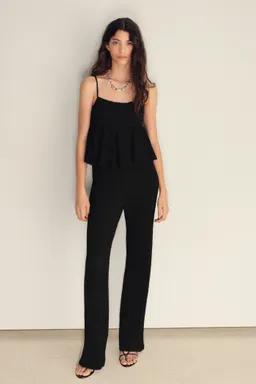 Top textura volumen de Mango en Tops para argentina