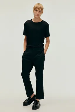 Pantalón cropped regular fit de H&M en Pantalones para argentina