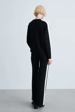 Pantalón punto raya contraste de Mango en Pantalones para argentina