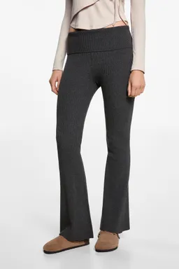 Leggings flare canalé de Mango Teen en Pantalones para argentina