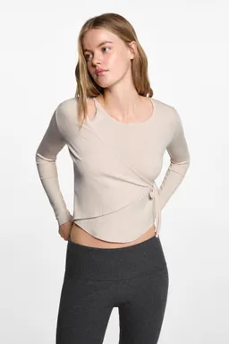 Leggings flare canalé de Mango Teen en Pantalones para argentina