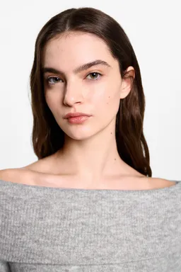 Vestido hombros descubiertos de Mango Teen en Vestidos para argentina