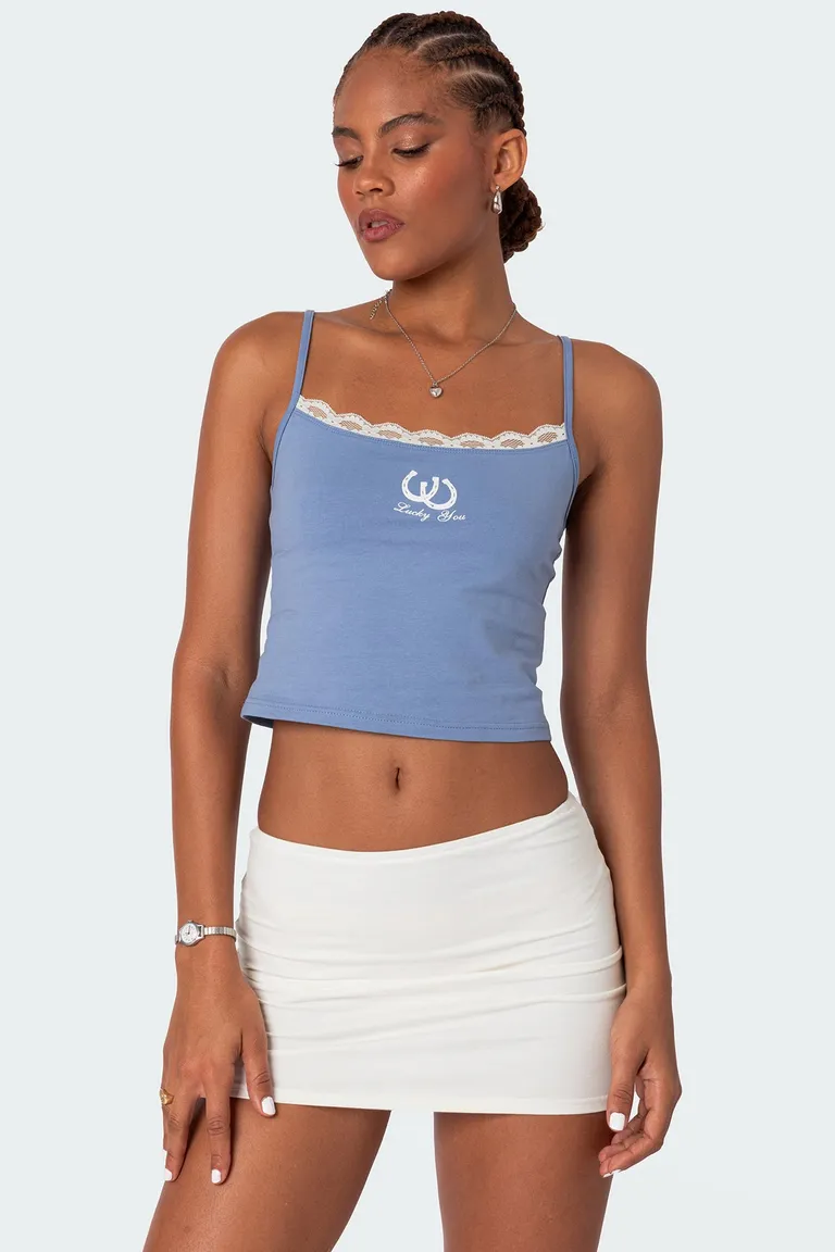 Musculosa lucky girl encaje de Edikted en Tops para argentina