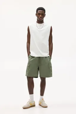 Bermuda cargo de Pull&Bear en Bermudas y Shorts para argentina