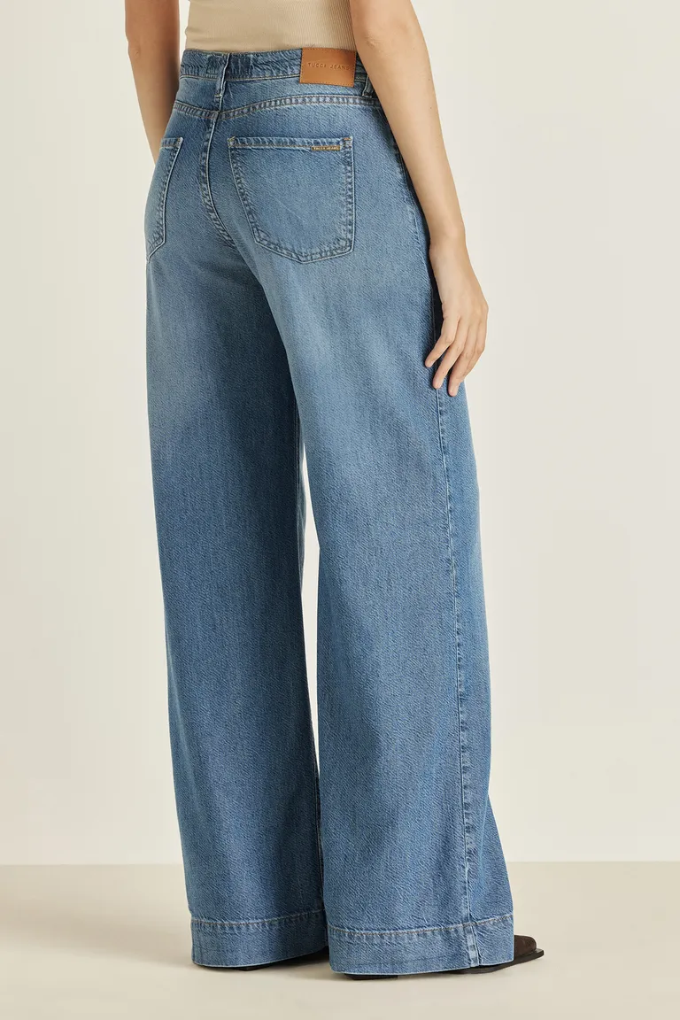Pantalón de denim de tiro bajo y pierna ancha en lavado indigo medio de Tucci en Pantalones para argentina