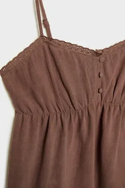 Top fluido con lino de Stradivarius en Tops para argentina