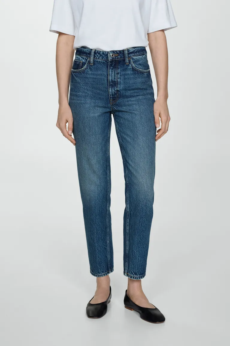 Jeans mom tiro alto de Mango en Pantalones para argentina