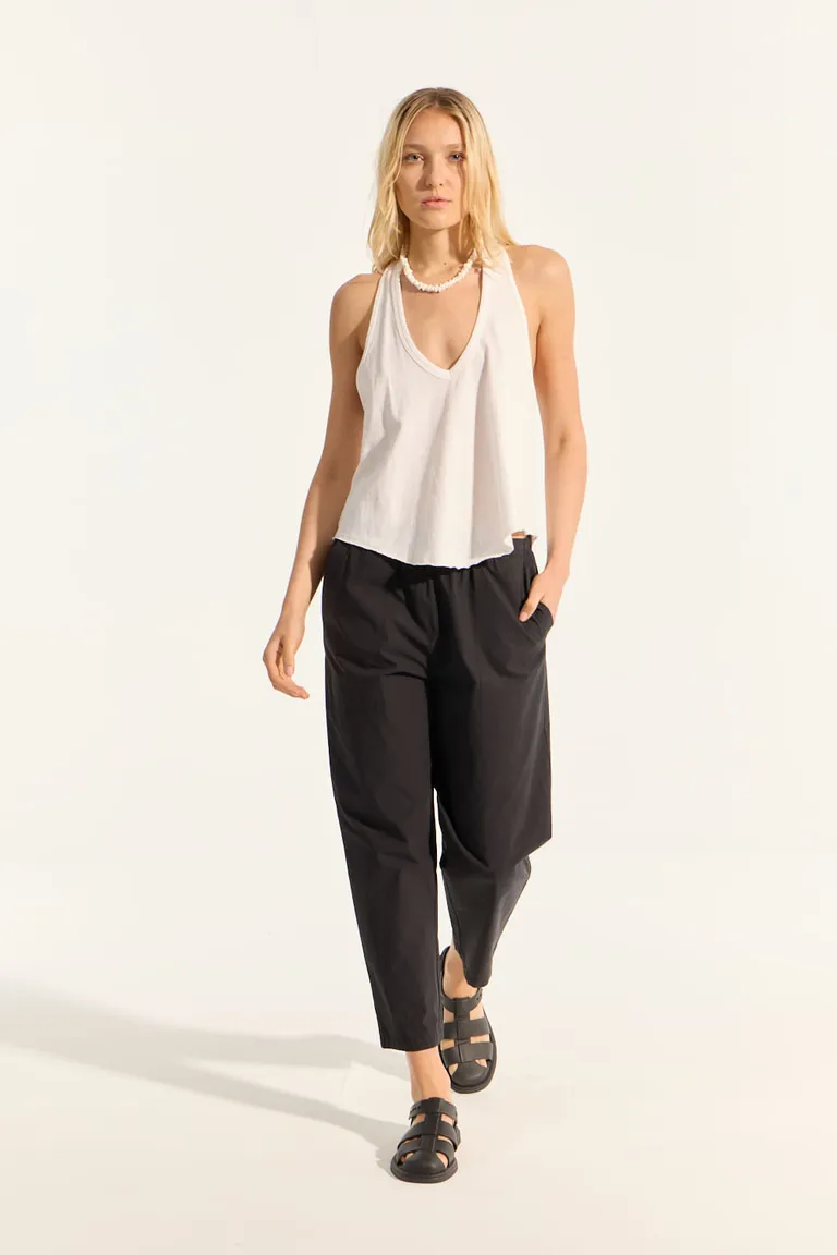 Remera musculosa evase de calce holgado con detalles de terminación de Portsaid en Remeras para argentina