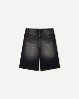 Bermuda denim skater de Bershka en Bermudas y Shorts para argentina