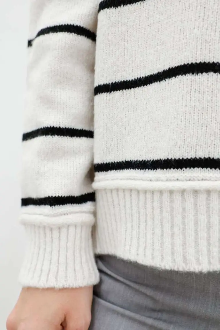 Sweater Estilo Marinero de Hesed en Buzos y Sweaters para argentina