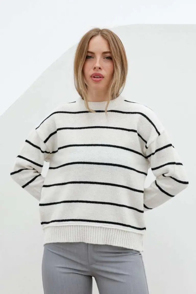 Sweater Estilo Marinero de Hesed en Buzos y Sweaters para argentina