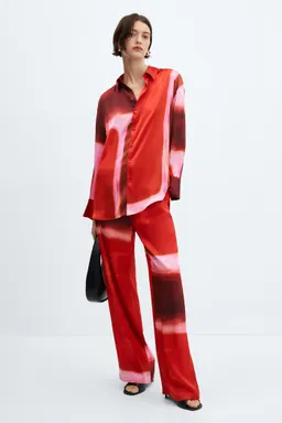 Pantalón satinado tiedye de Mango en Pantalones para argentina