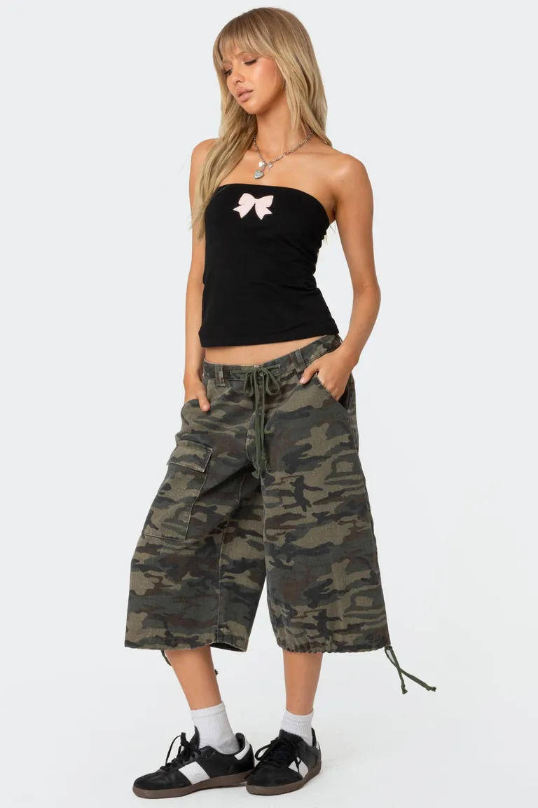 Bermudas cargo camufladas de Edikted en Shorts para argentina