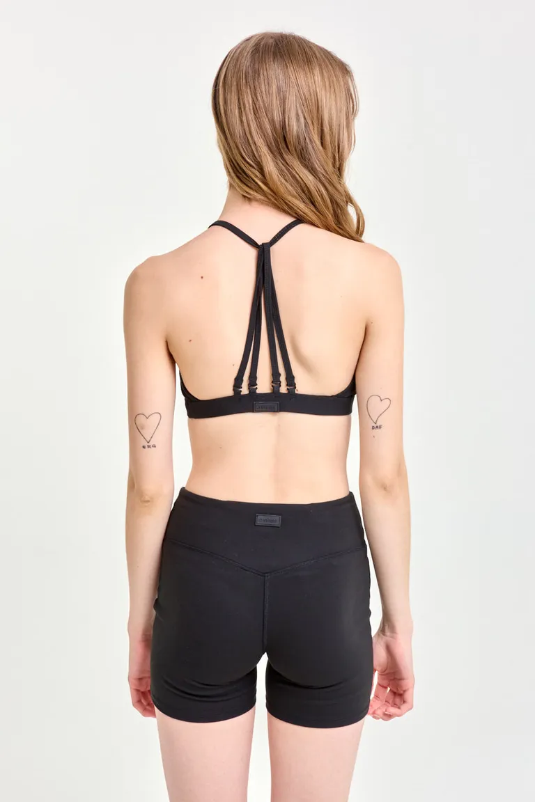 Top deportivo de microfibra con frunces en el escote y elástico inferior de 47 Street en Tops para argentina