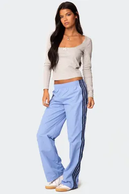 Pantalones nylon nikki de Edikted en Pantalones para argentina
