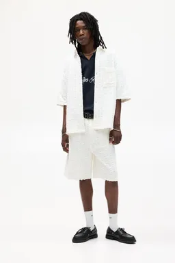 Bermuda vaquera baggy textura de Pull&Bear en Bermudas y Shorts para argentina