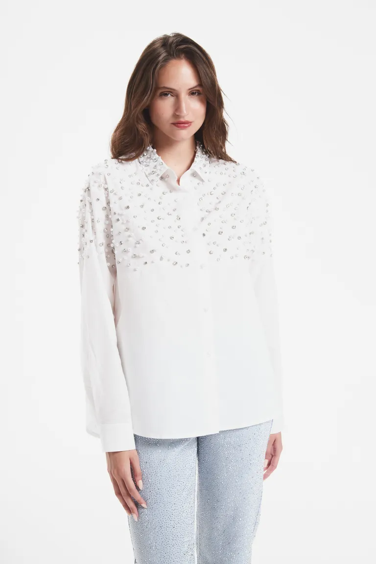 Camisa elegante de poplin con detalles de piedras y perlas de Justaosadia en Camisas para argentina