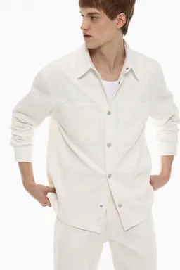 Sobrecamisa denim con bolsillos de Lefties en Camisas para argentina