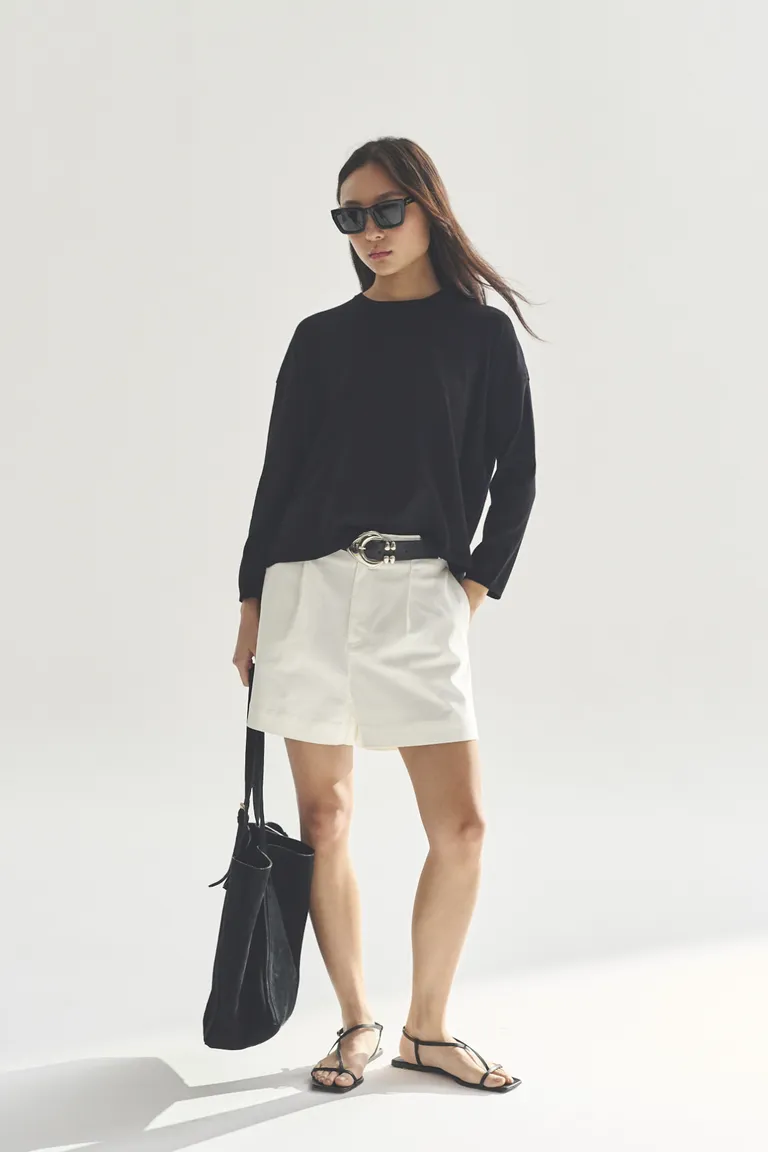 Elegante sweater de mangas largas para mujer, diseño moderno y minimalista de Akiabara en Buzos y Sweaters para argentina