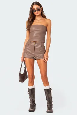 Short cuero sintético tiro alto de Edikted en Shorts para argentina