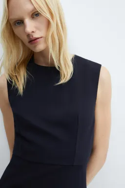 Vestido sin mangas punto roma de Mango en Vestidos para argentina