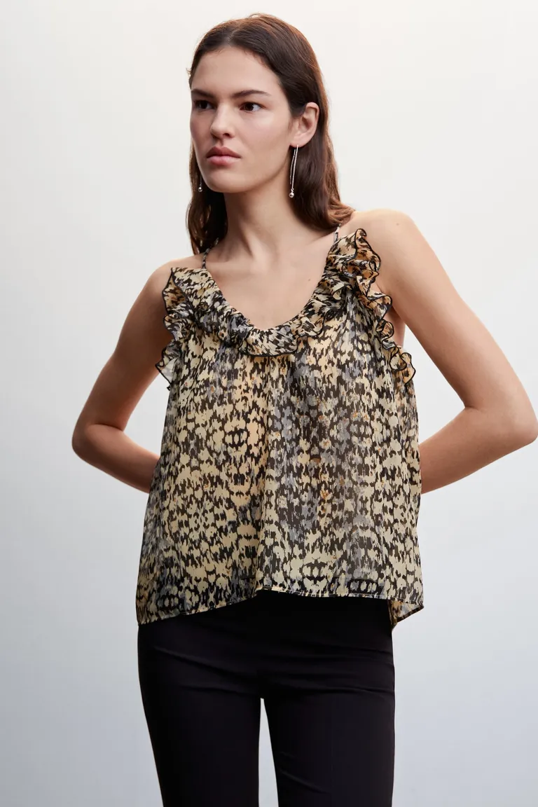 Top estampado con volante de Mango en Tops para argentina
