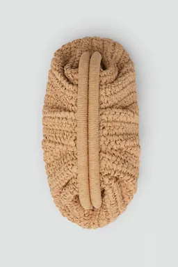 Bolso clutch fibra natural de Mango en Bolsos y Carteras para argentina