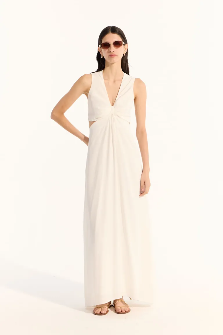 Vestido creppe ravenna sin mangas con diseño de nudo en busto y volado en ruedo de Portsaid en Vestidos para argentina