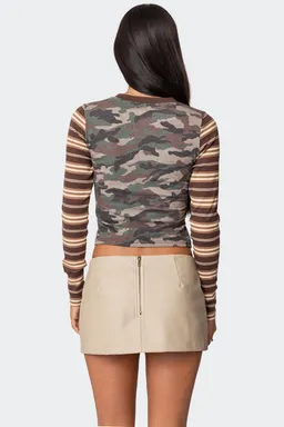 Remera manga larga camuflada de Edikted en Remeras para argentina