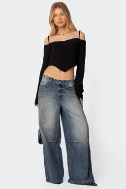Sweater hombros descubiertos triángulo de Edikted en Buzos y Sweaters para argentina