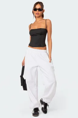 Pantalón buzo oversized clark de Edikted en Pantalones para argentina