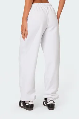 Pantalón buzo oversized clark de Edikted en Pantalones para argentina