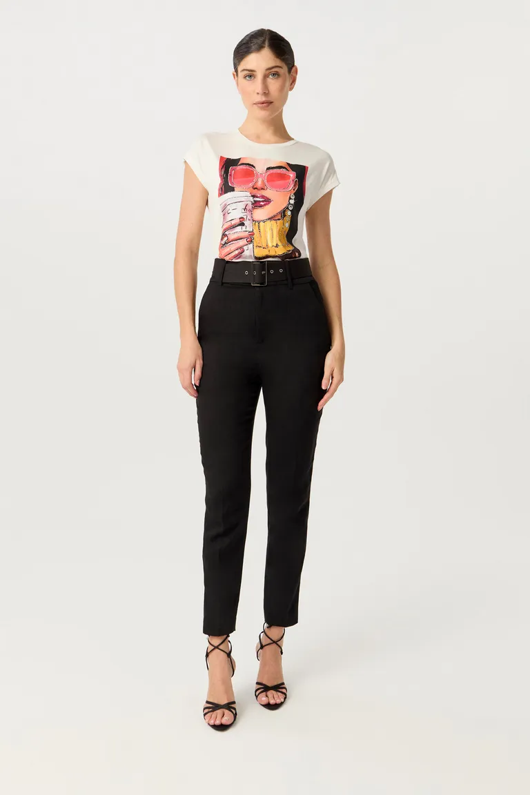 Remera de viscosa elástica con estampa central y detalles en cristal de Markova en Remeras para argentina