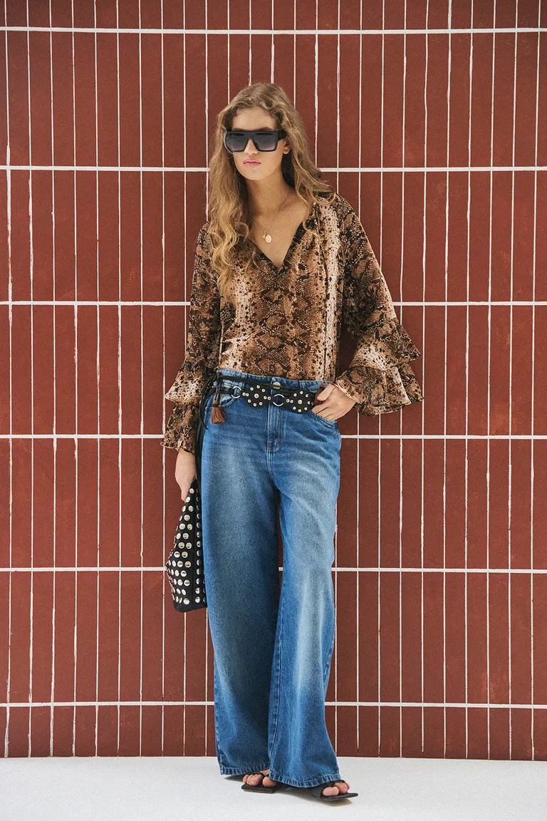 Pantalones vaqueros de corte amplio y clásico para un estilo relajado y versátil de Sweet en Pantalones para argentina