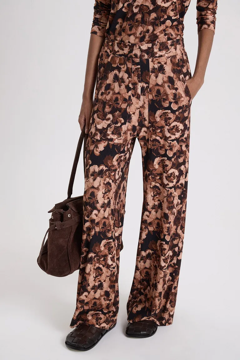 Pantalon de corte oxford con cintura elastizada y botamanga amplia de Maria Cher en Pantalones para argentina