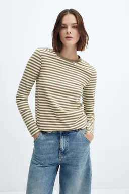 Remera manga larga rayas de Mango en Buzos y Sweaters para argentina