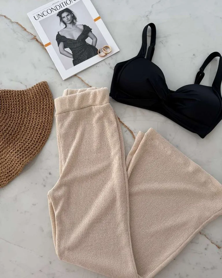 Pantalón palazzo fluido y sofisticado para mujer de Hesed en Pantalones para argentina