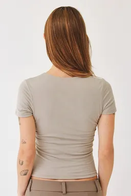 Remera embolsada de Ronna en Remeras para argentina