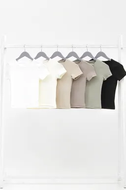 Remera embolsada de Ronna en Remeras para argentina