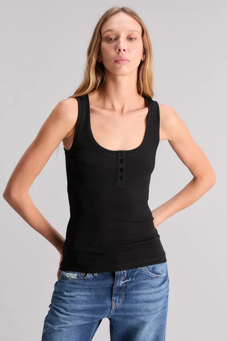 Musculosa de corte slim con cierre frontal y breteles anchos de Kosiuko en Tops para argentina