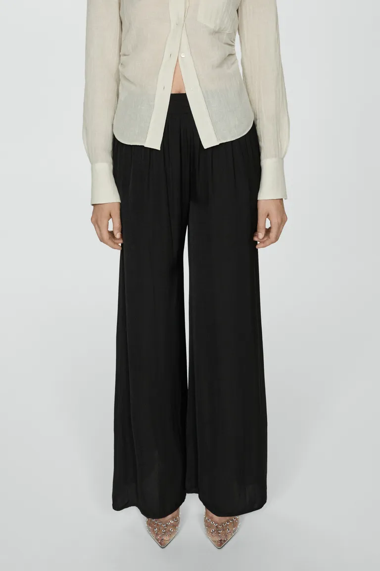 Pantalón fluido wideleg de Mango en Pantalones para argentina