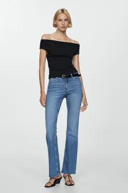 Jeans flare tiro medio de Mango en Pantalones para argentina