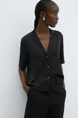 Camisa satinada manga corta de Mango en Camisas para argentina
