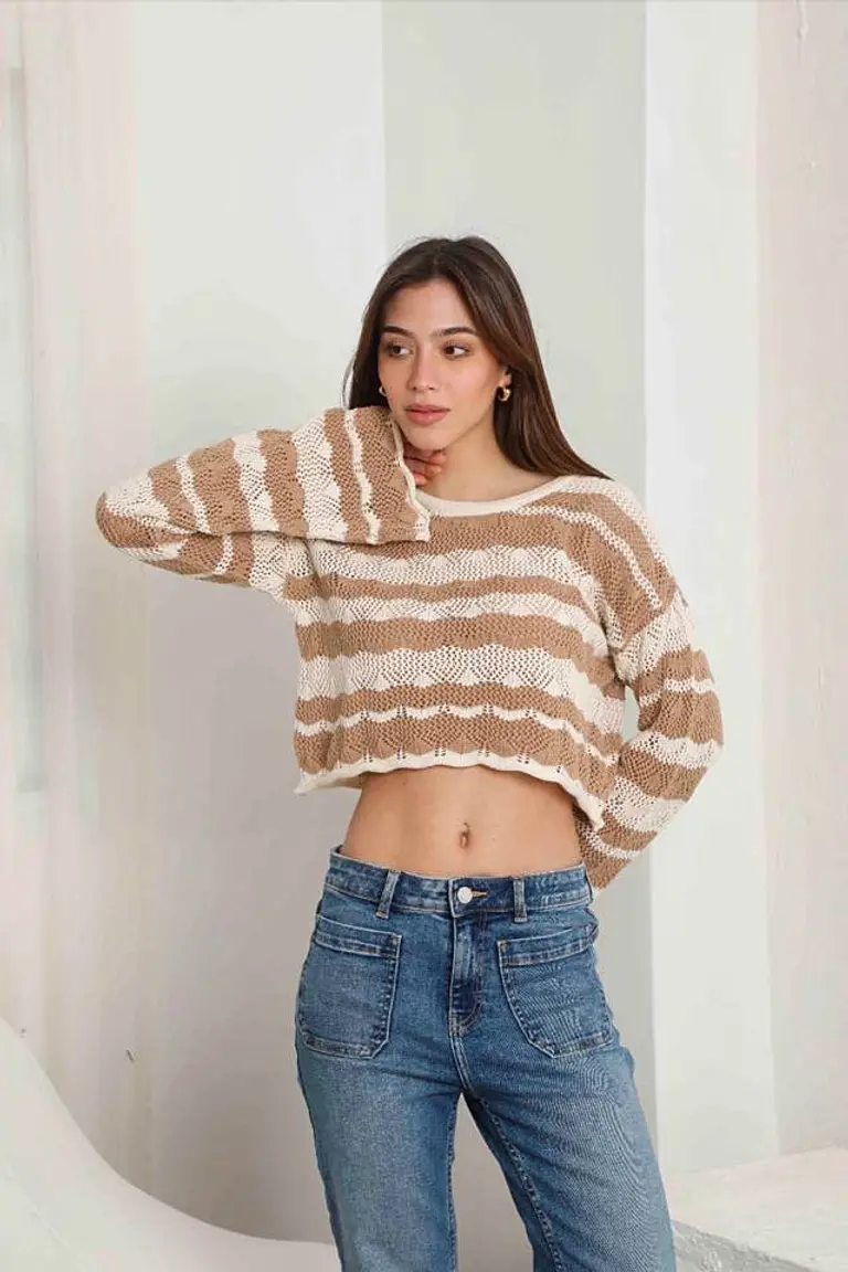 Sweater corto rayado de Hesed en Buzos y Sweaters para argentina