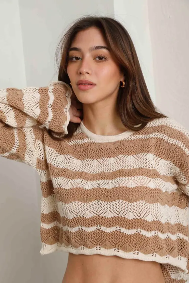 Sweater corto rayado de Hesed en Buzos y Sweaters para argentina