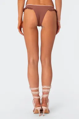 Bombacha bikini con volantes lazos de Edikted en Swimwear y Beachwear para argentina