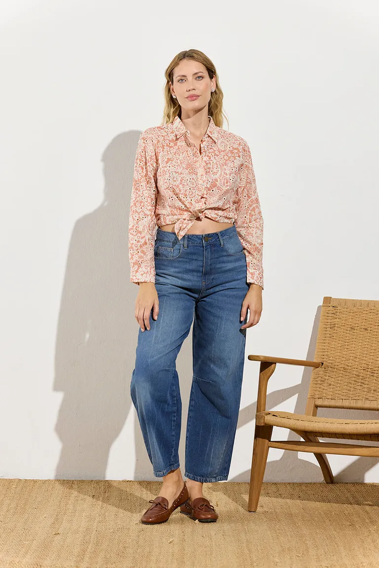 Camisa manga larga con bordados y botones forrados, corte holgado y puños ajustables de Indiastyle en Camisas para argentina