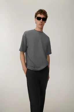 Remera texturizada de Lefties en Remeras y Polos para argentina